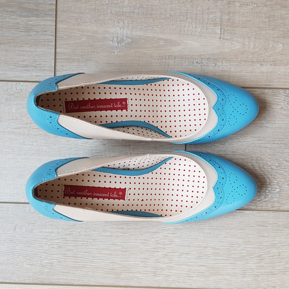 B.A.I.T. Vintage Inspired Like New Shoes